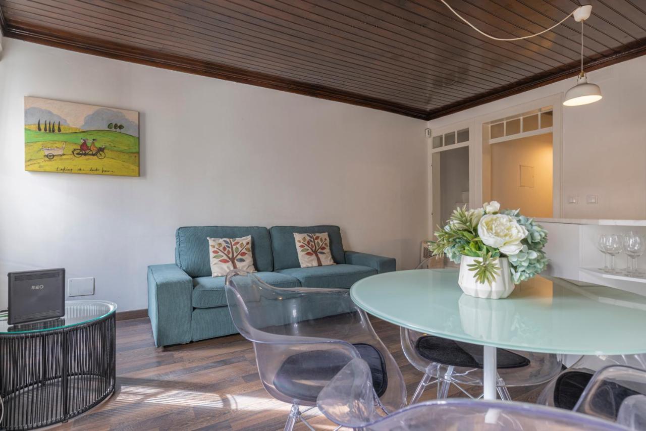 Traditional Alfama Apartment By Lovelystay Lissabon Buitenkant foto