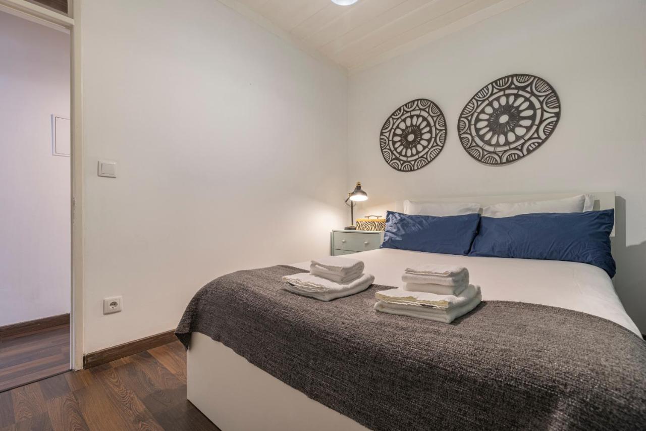 Traditional Alfama Apartment By Lovelystay Lissabon Buitenkant foto
